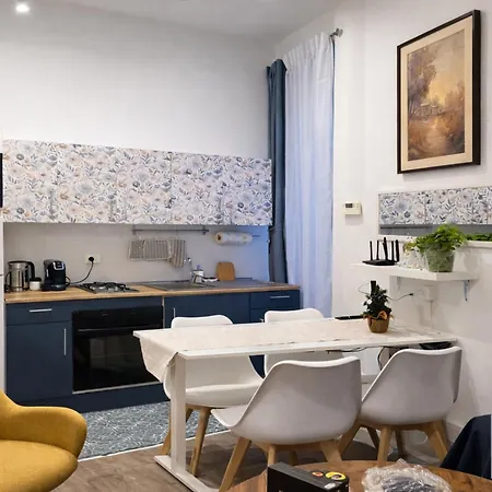 Casa Felice Al Mare - Spacious Three-room * サンレモ