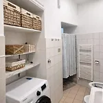 Casa Felice Al Mare - Spacious Three-room 아파트 산레모